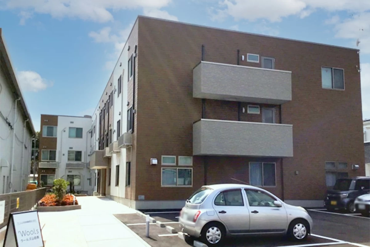 ウールズ山田南