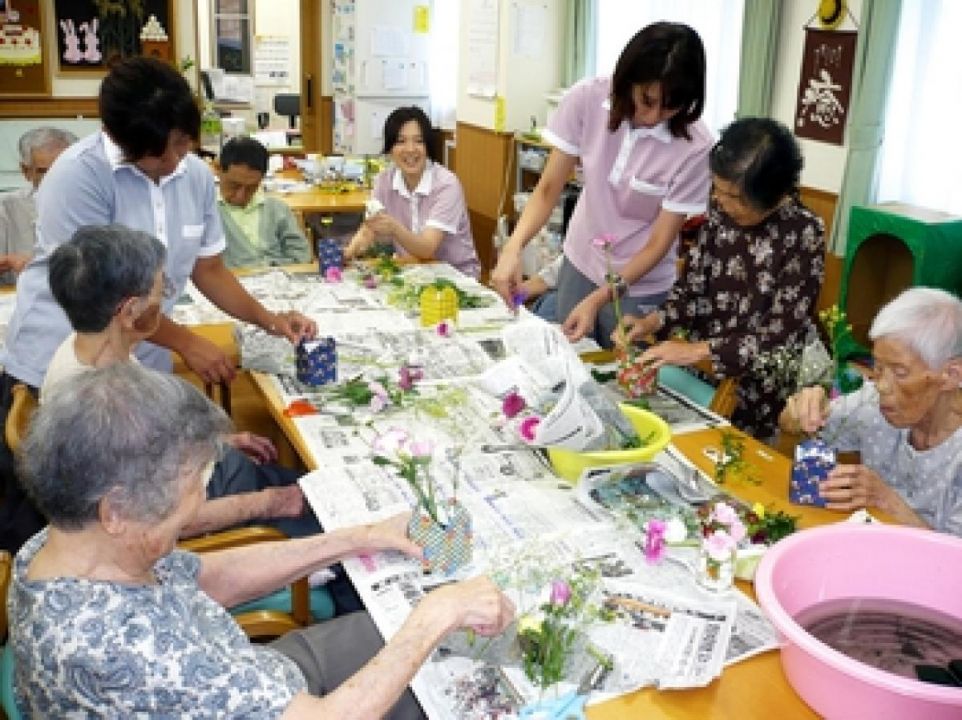 アウラ神宮南
