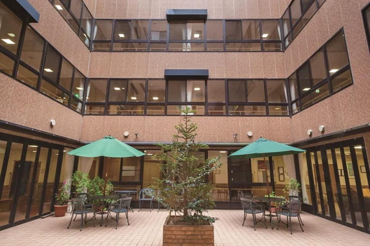 ライトコート（中庭）