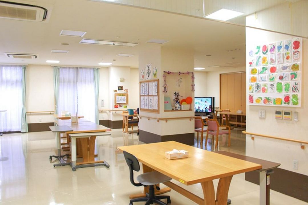 ファミニュー大森南