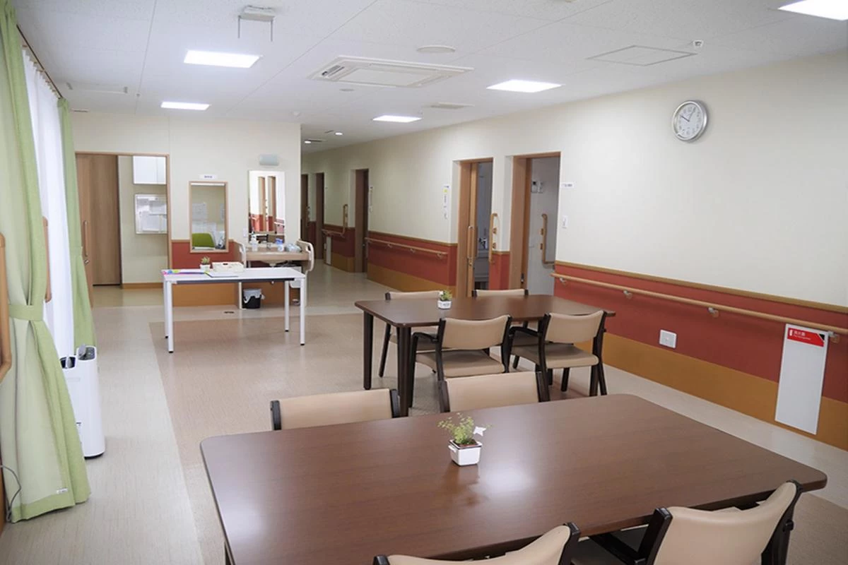 認知症グループホームでは、ご入居者様もご一緒に家事をしたり、お食事をつくることができます。