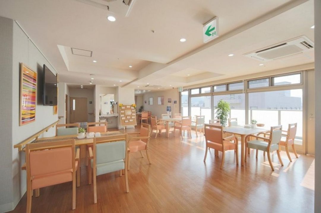 アルファリビング高松駅前
