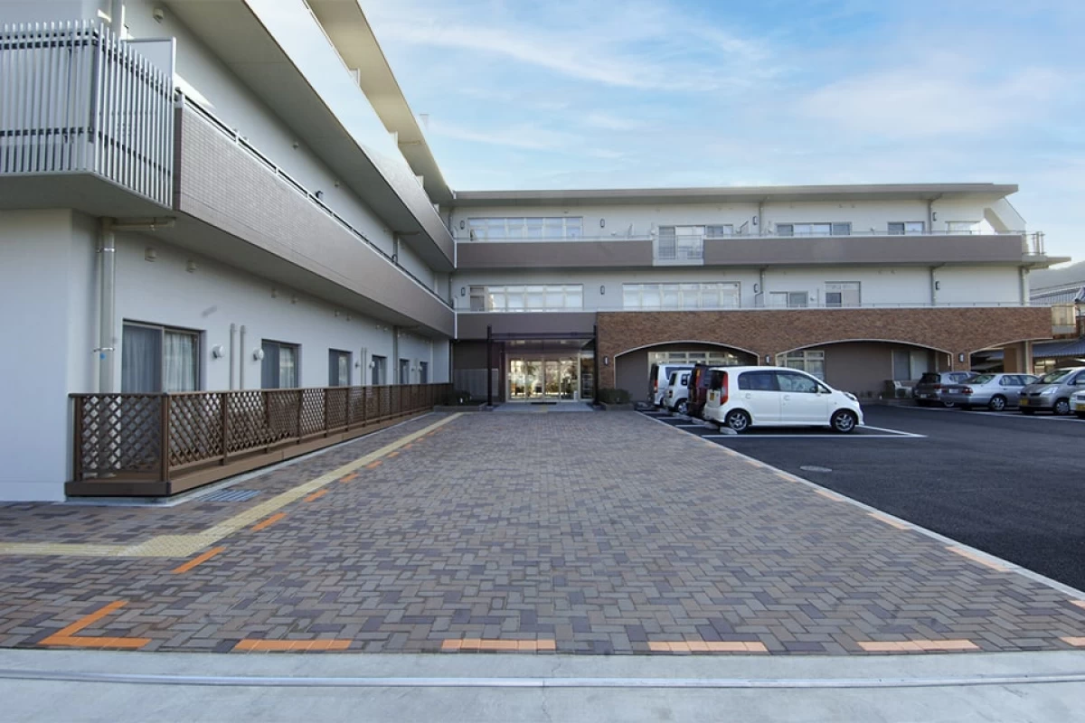 エントランスアプローチ