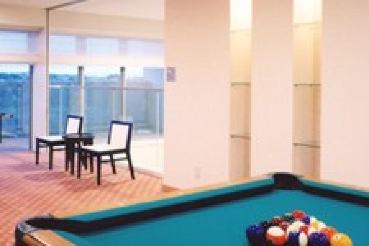 ビリヤードルーム