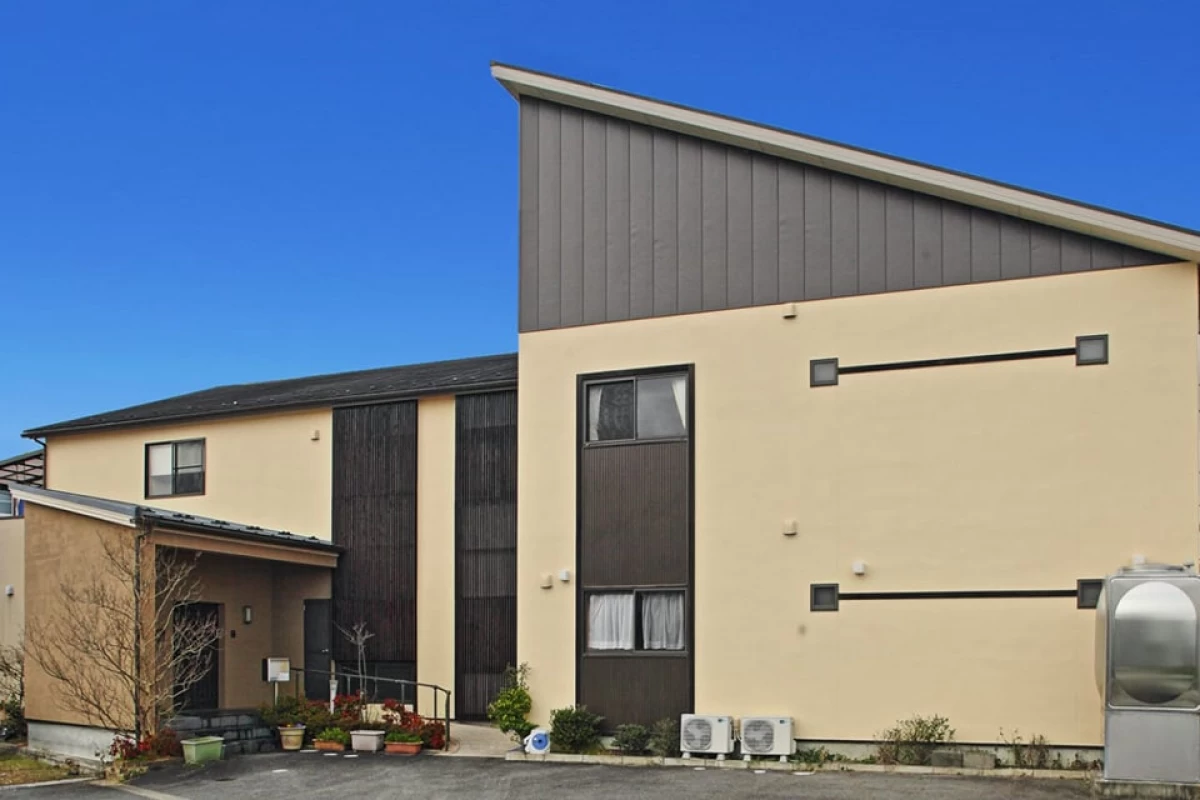 グランメゾン輪舞館大津真野