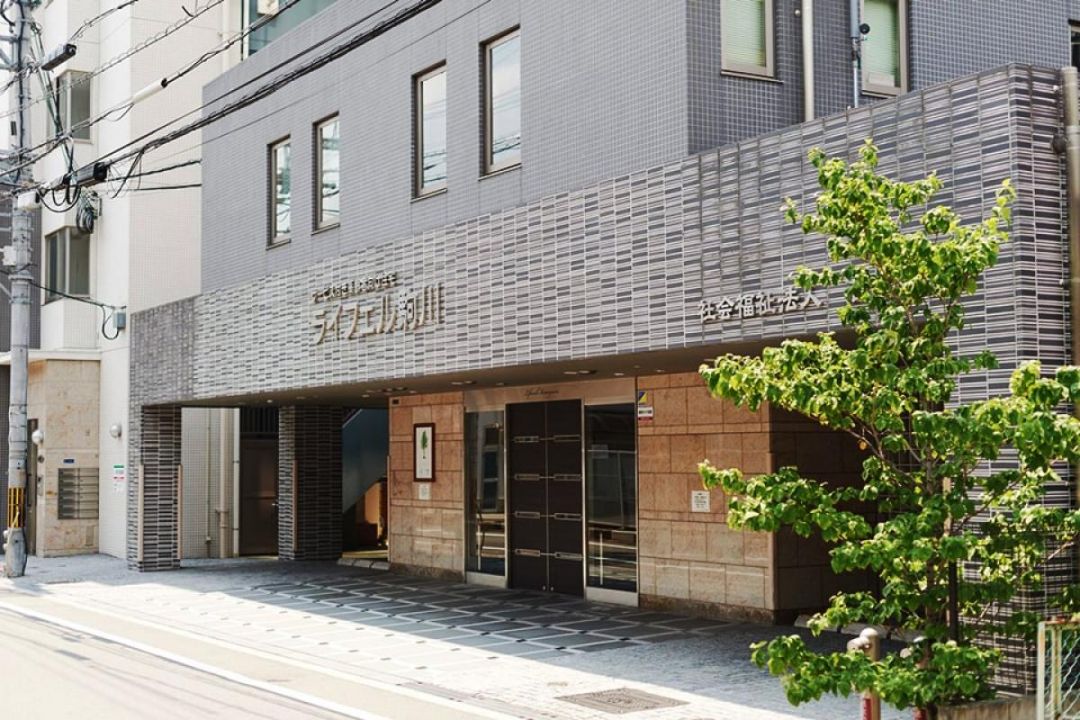 ライフェル駒川の外観