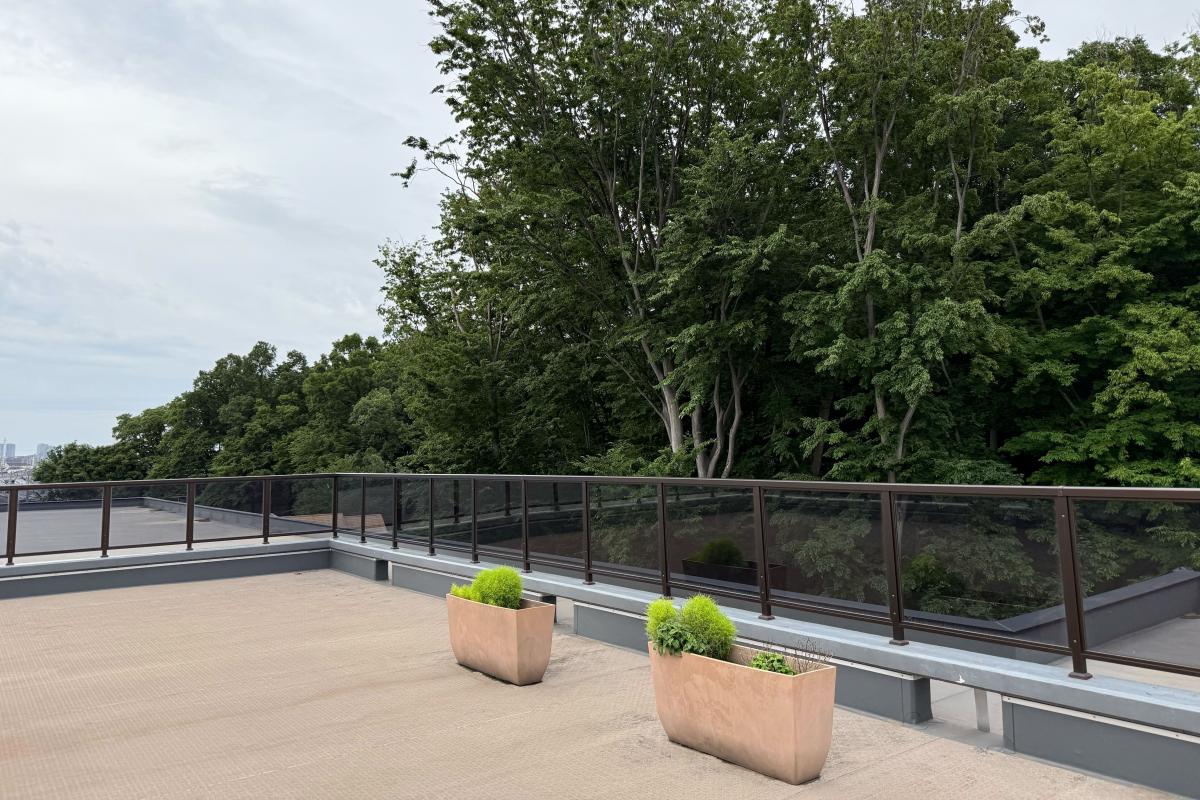 ニチイメゾン松ヶ丘公園