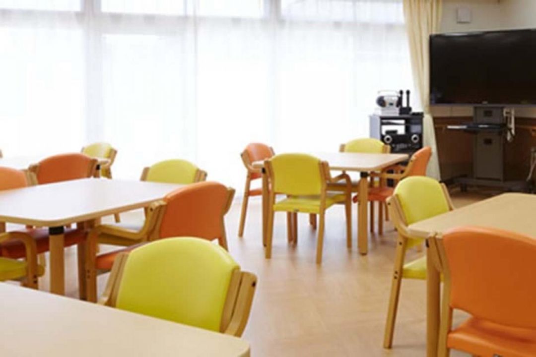 スーパー・コート川西加茂