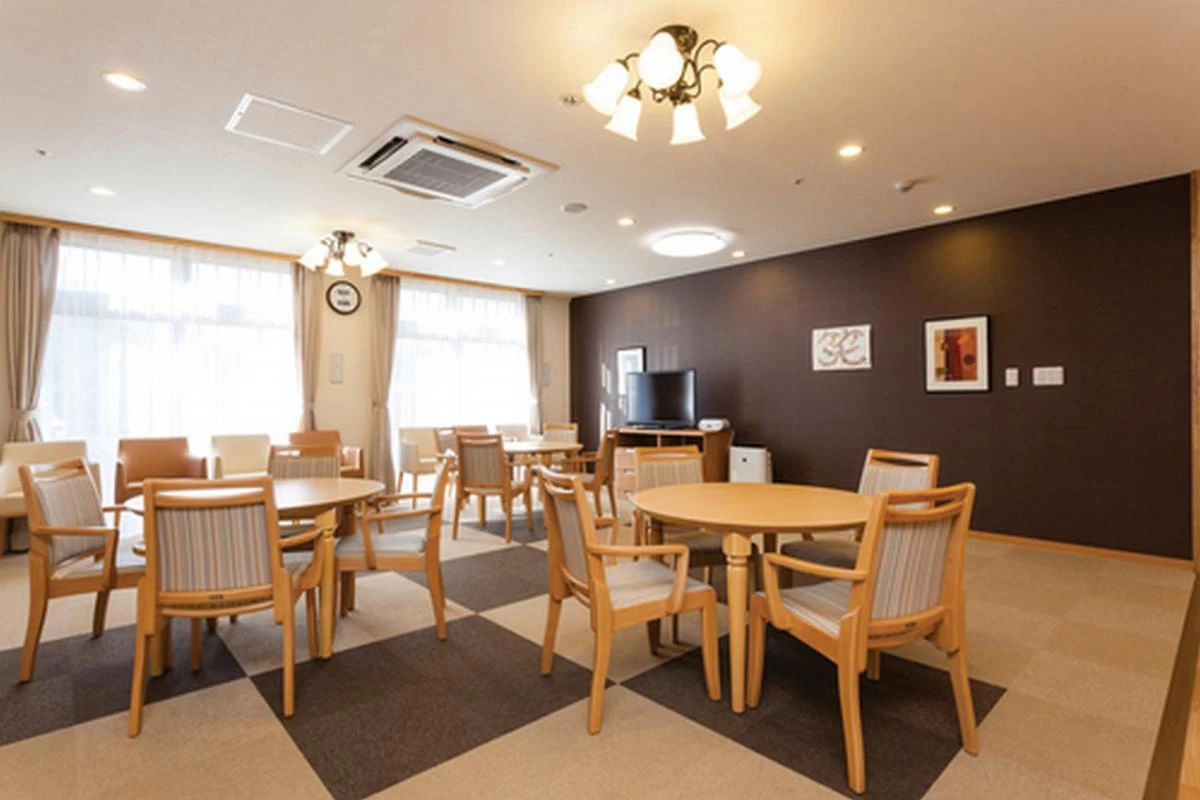 食堂は広く、イベント活動なども行われている