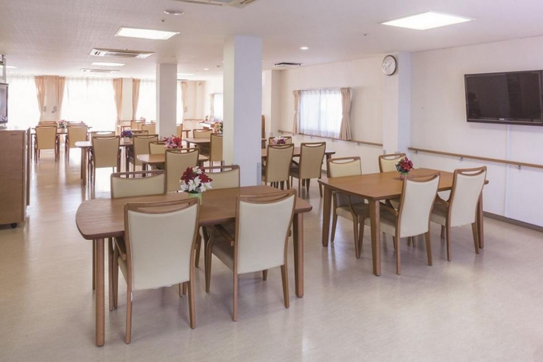ニチイホーム東府中
