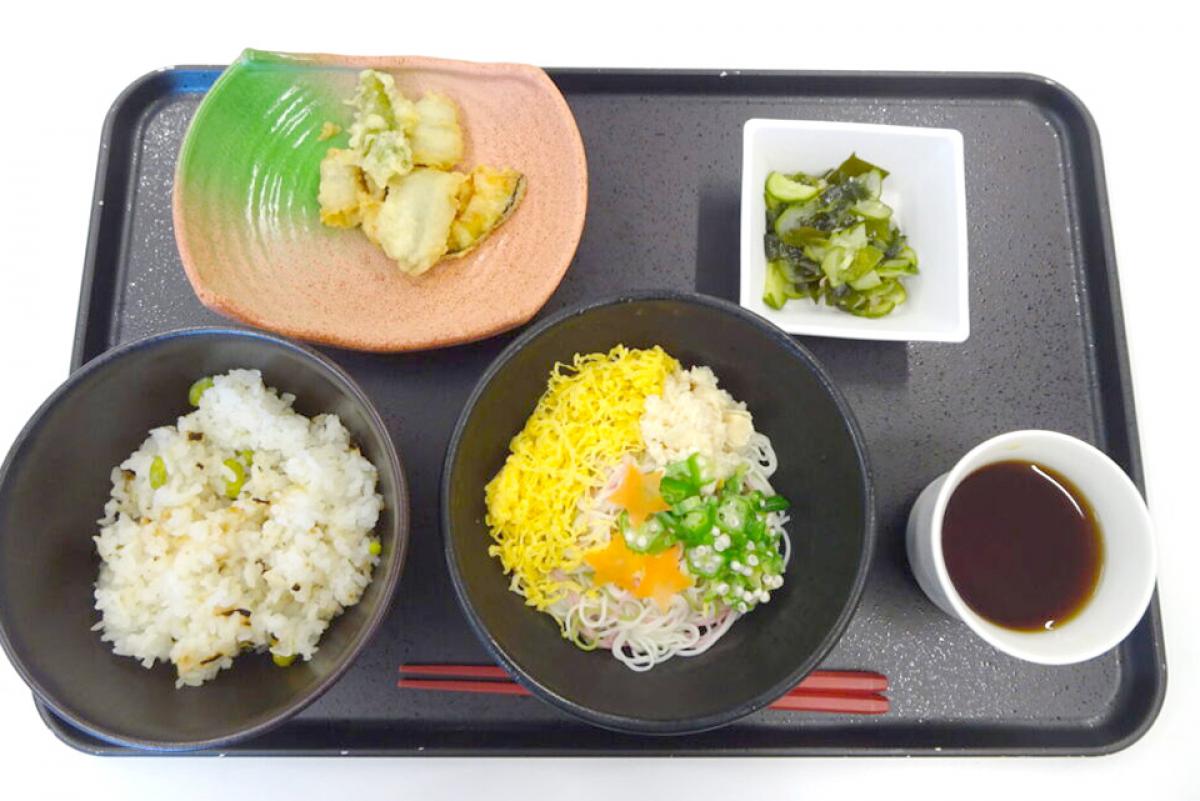 ぽれぽれケアセンター青山