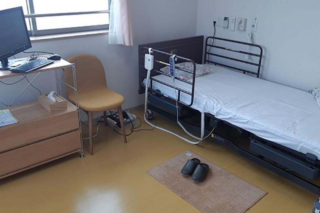 ひなたぼっこ伊丹森本