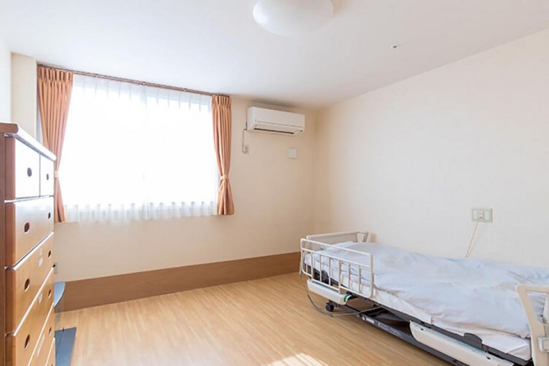 太陽のプリズム西荒屋