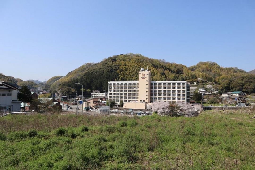 サンリベラル道後