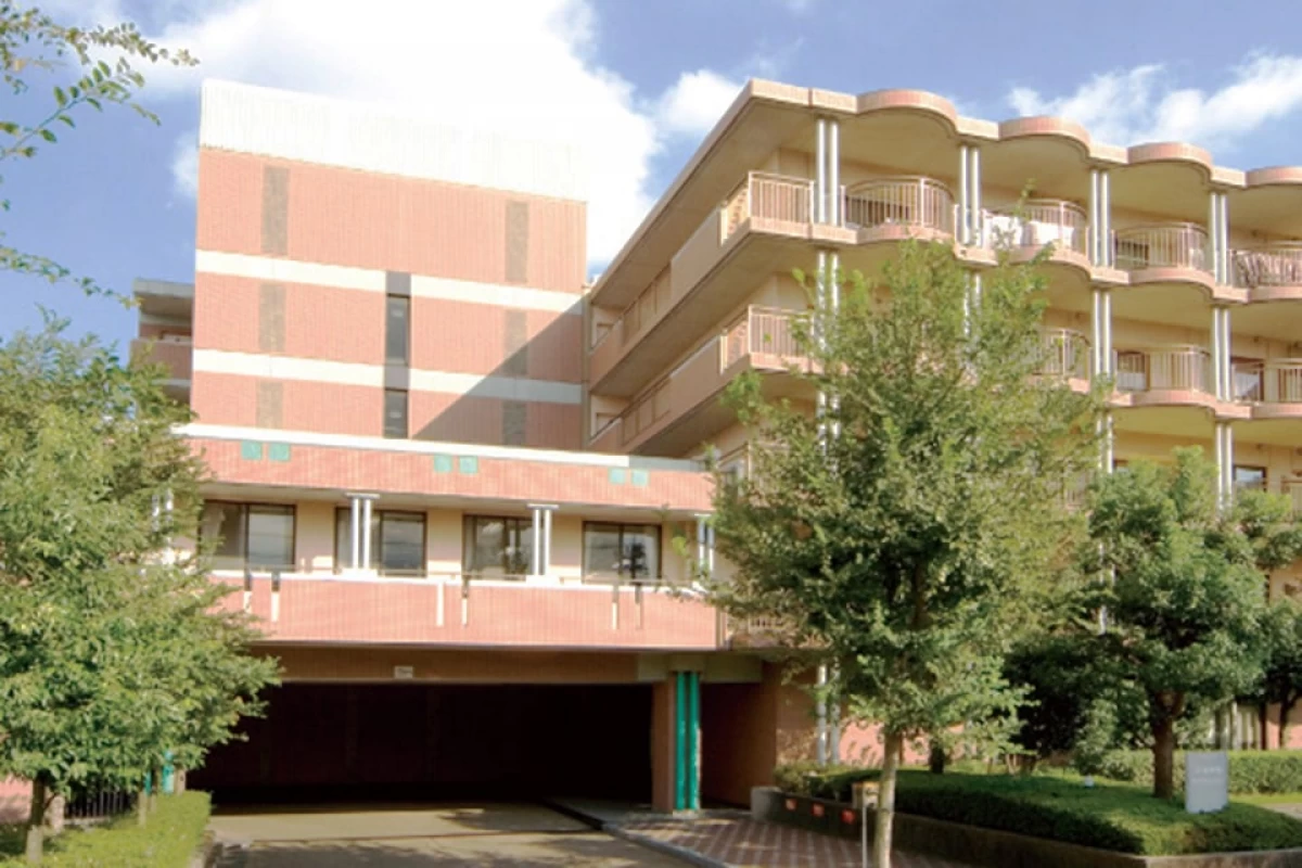 ヴィンテージ・ヴィラ向ヶ丘遊園