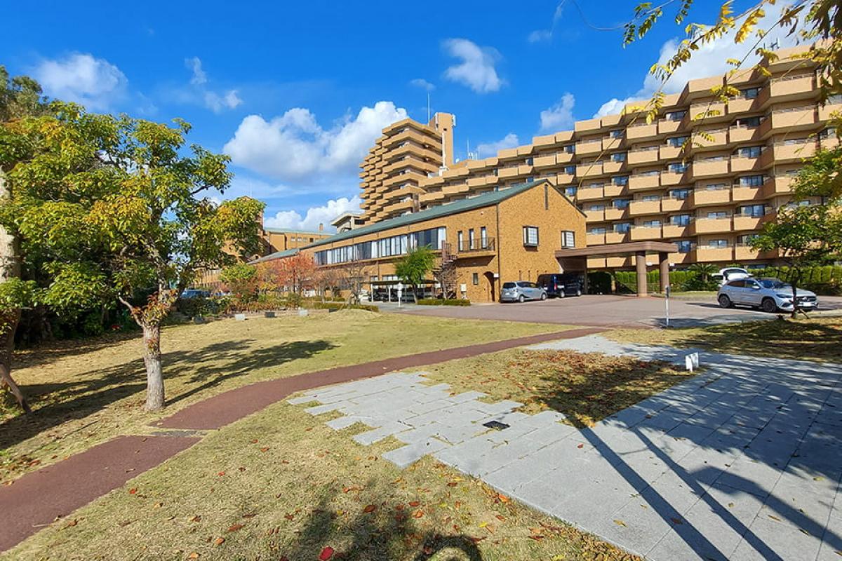 エリーネス須磨