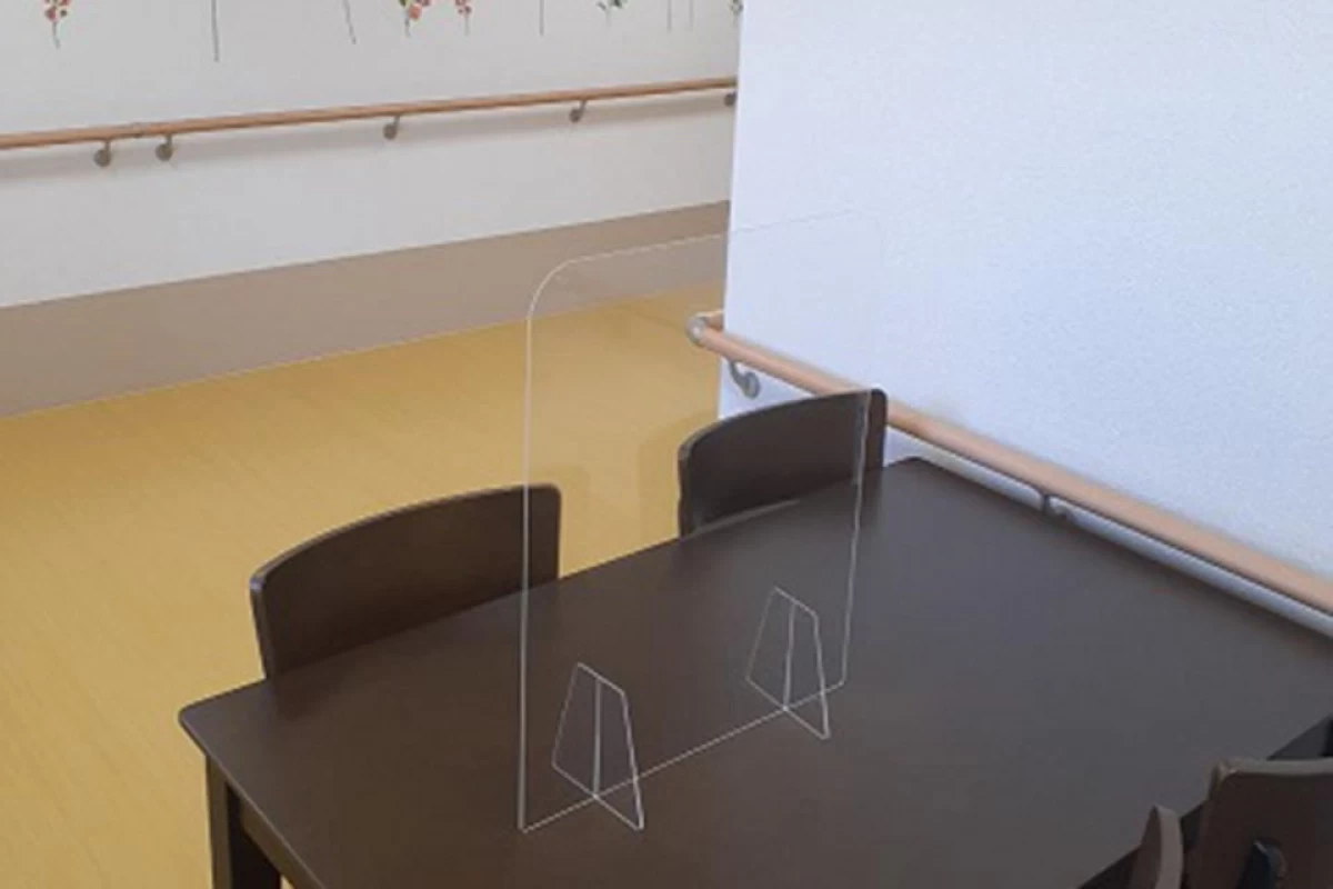 リーブス富田林