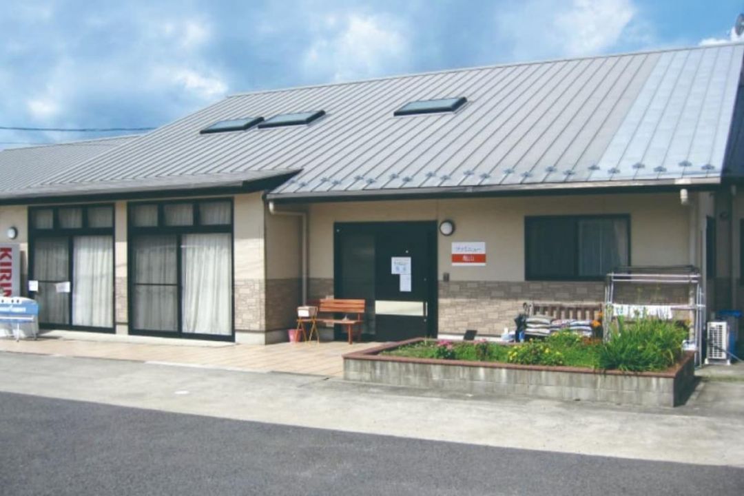 ファミニュー亀山