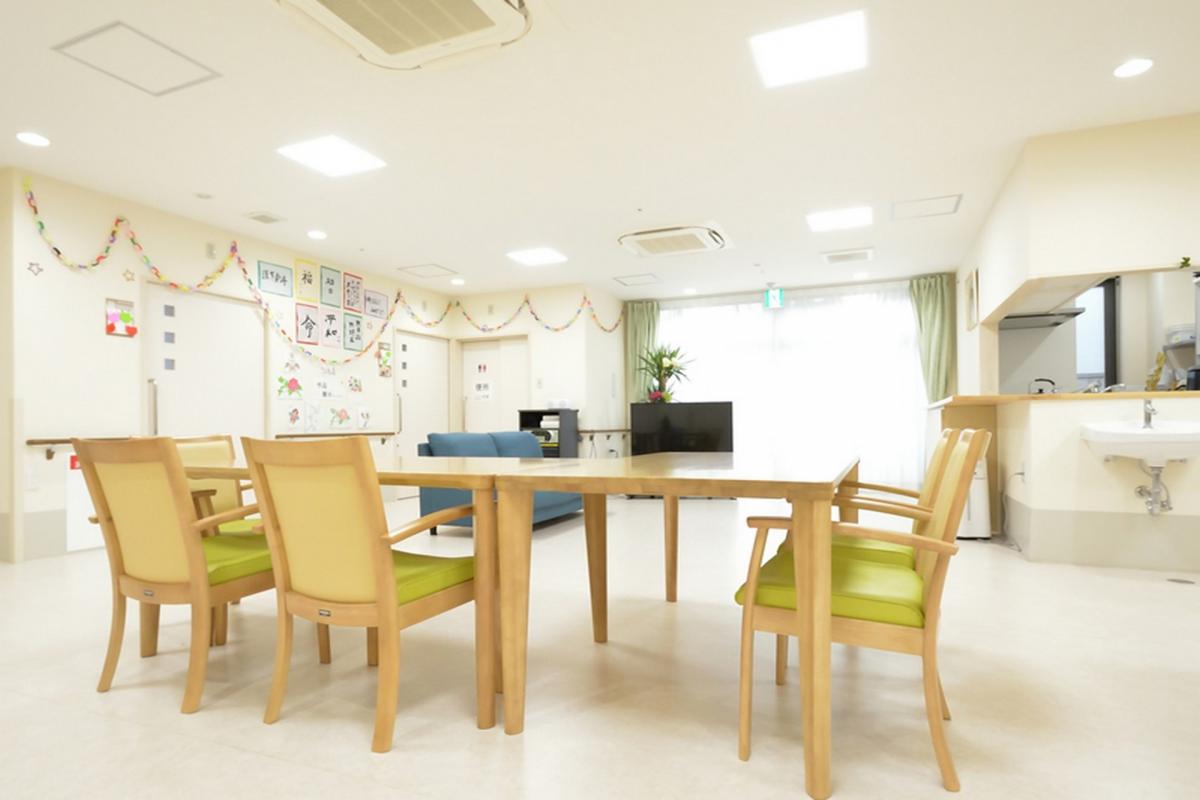 ゆとりある食堂談話室