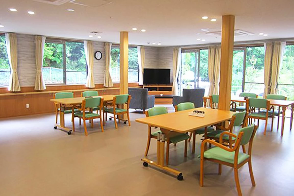 二軒茶屋翔裕館