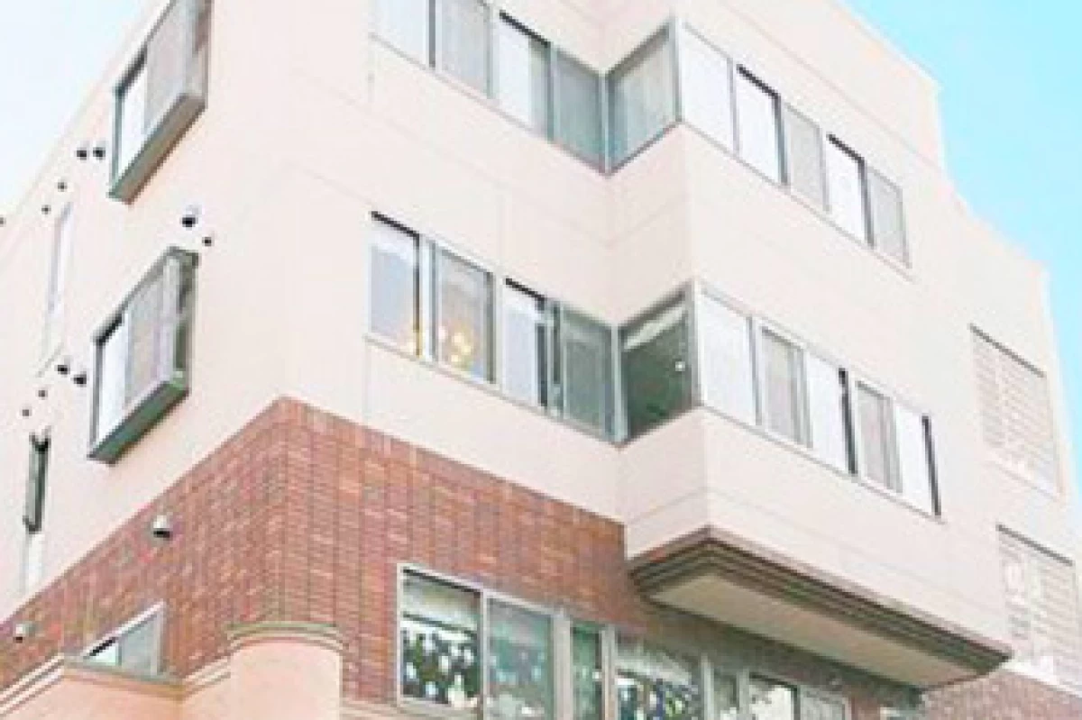 ドゥマサコーヌ鶴ヶ丘