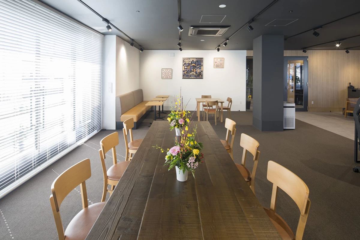 コミュニティラウンジ