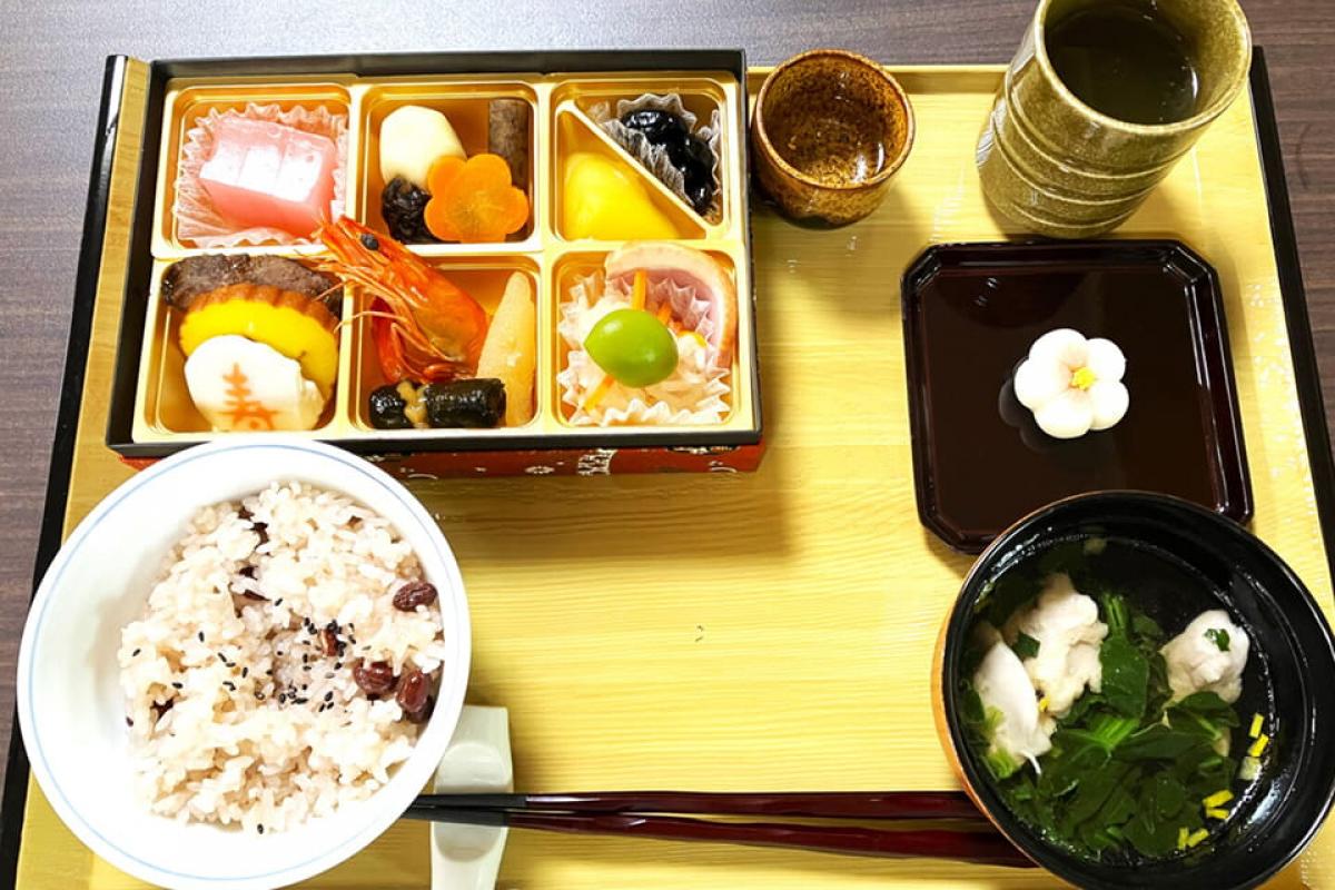 お食事メニュー例