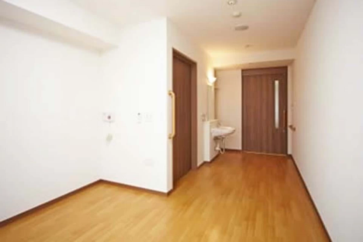 スーパー・コートあやめ池