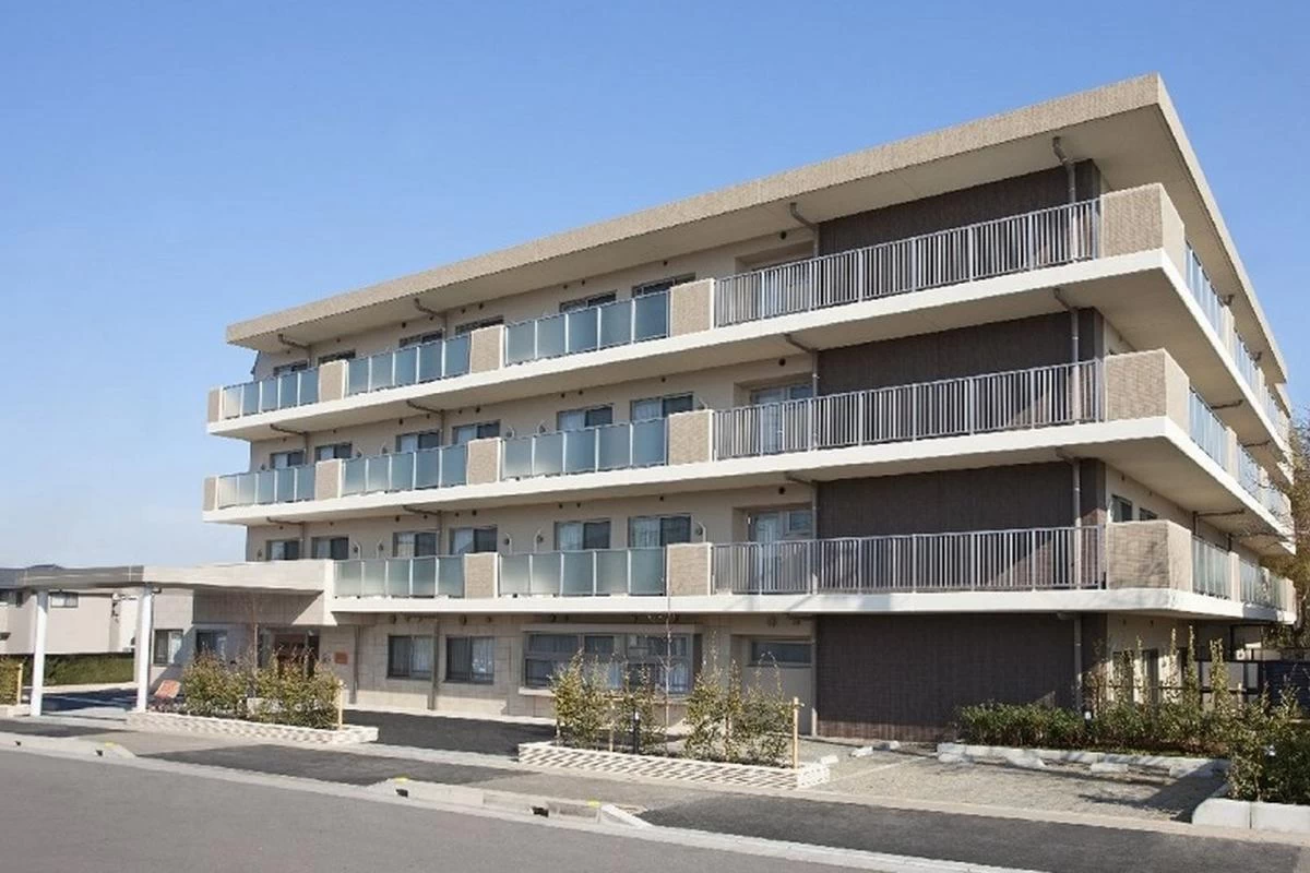 大きな公園も近く、恵まれた環境にある施設