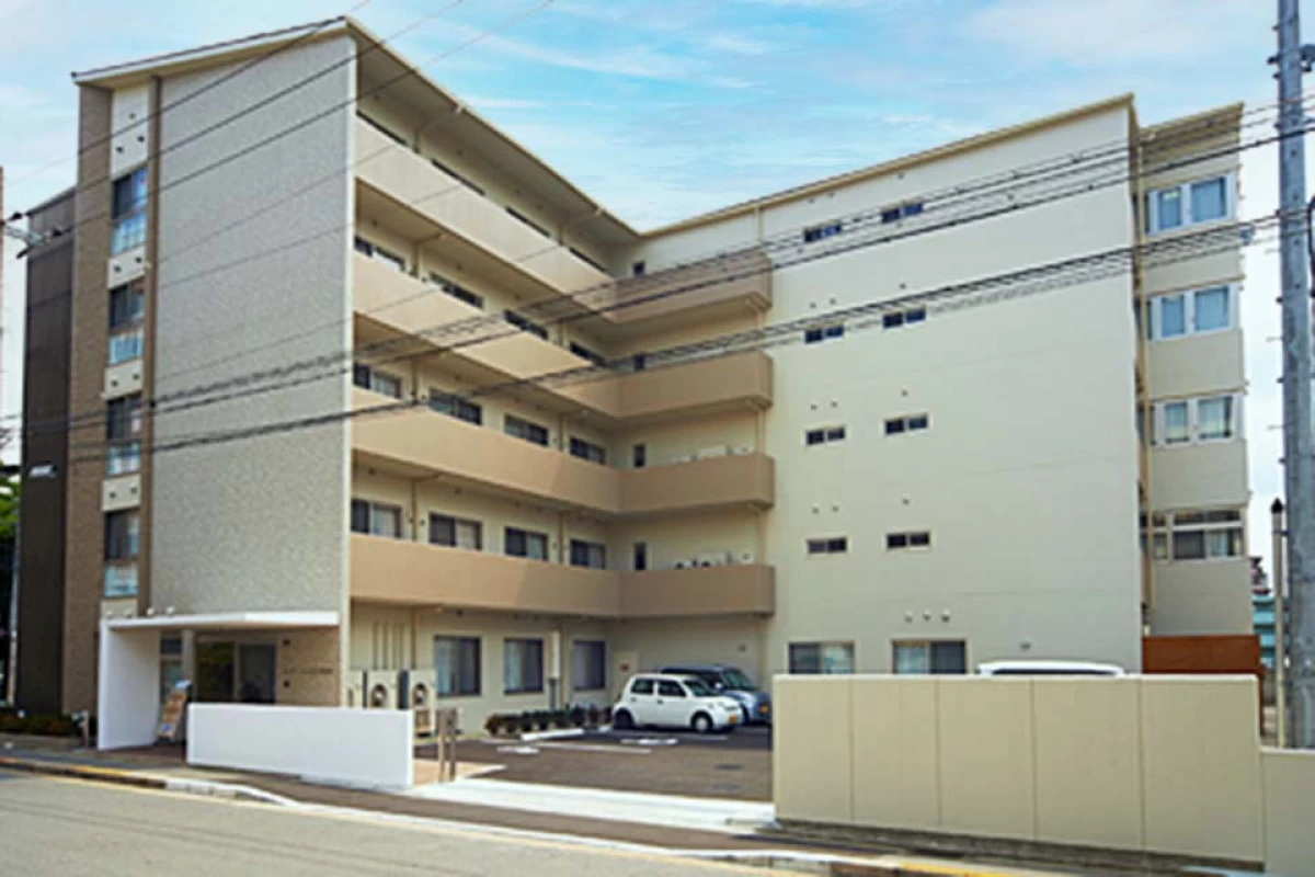 スーパー・コート京・西京極