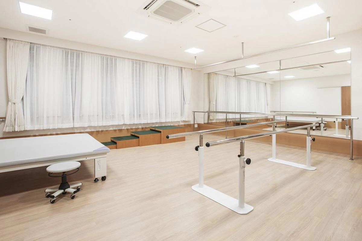 専任の理学療法士、機能訓練指導員がお１人おひとりにプログラムを提案します。