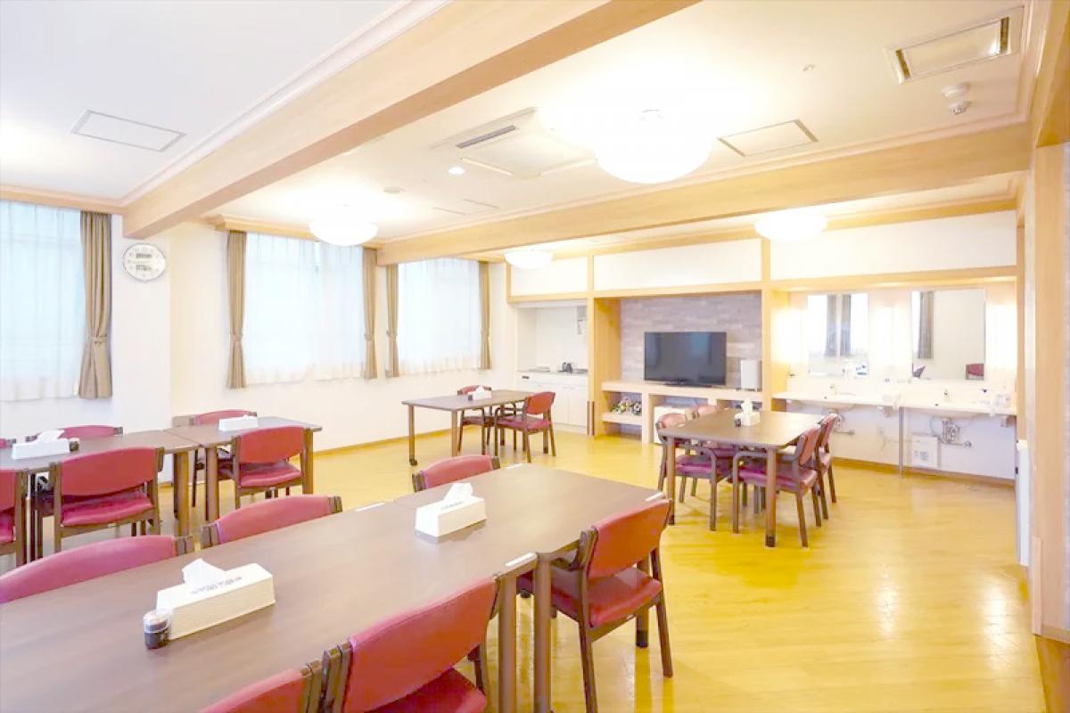 ゴールドエイジ花三千