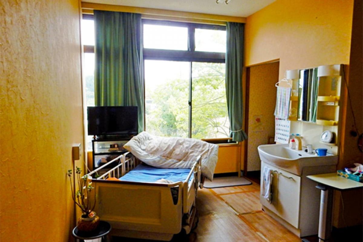 居室はプライベート空間を確保できる完全個室