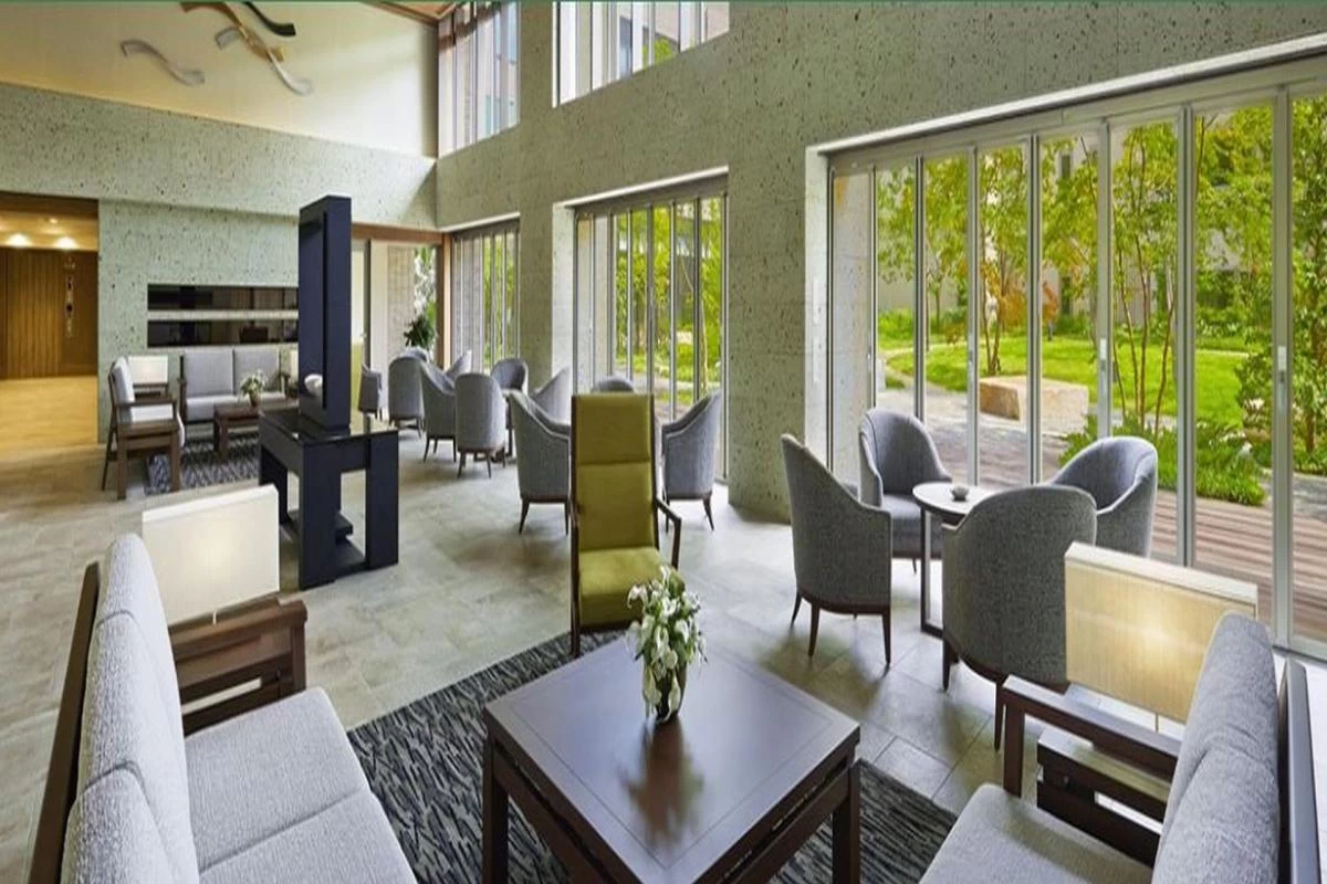 充実した共用部分と洗練されたデザイン。上質なシニアライフをご提供しています。