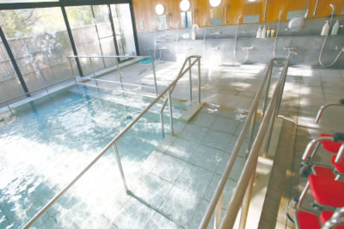 良質な天然温泉を思い切り楽しめる大浴場
