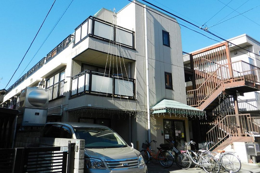 グループホームあやめの外観