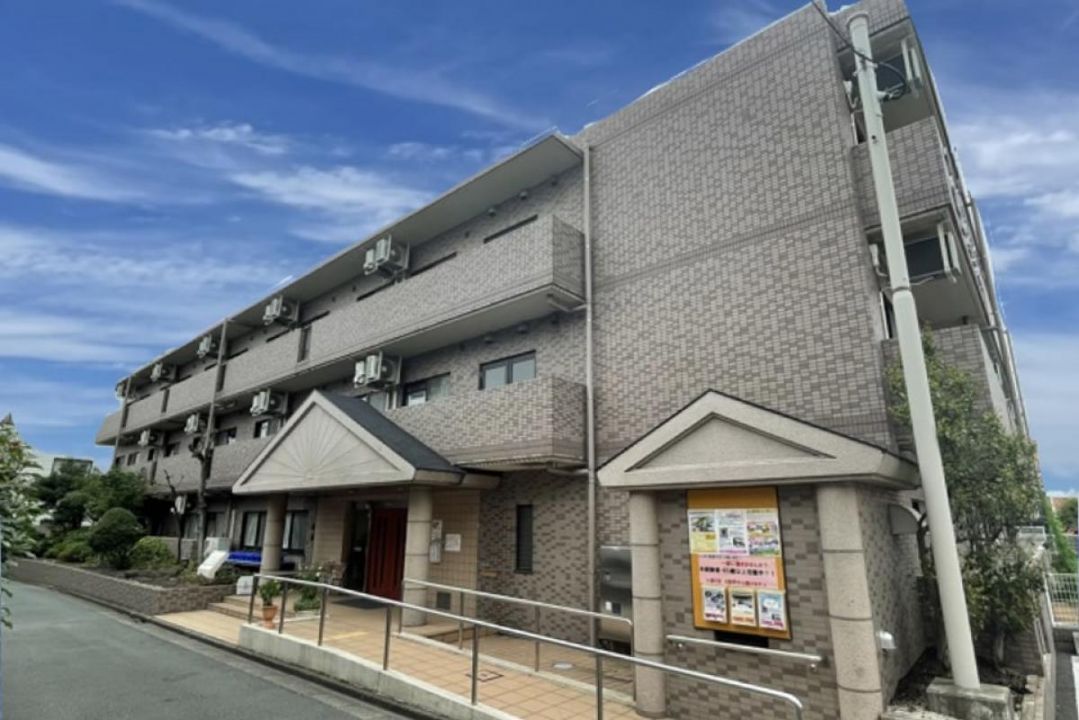 ホームステーション千歳船橋の外観