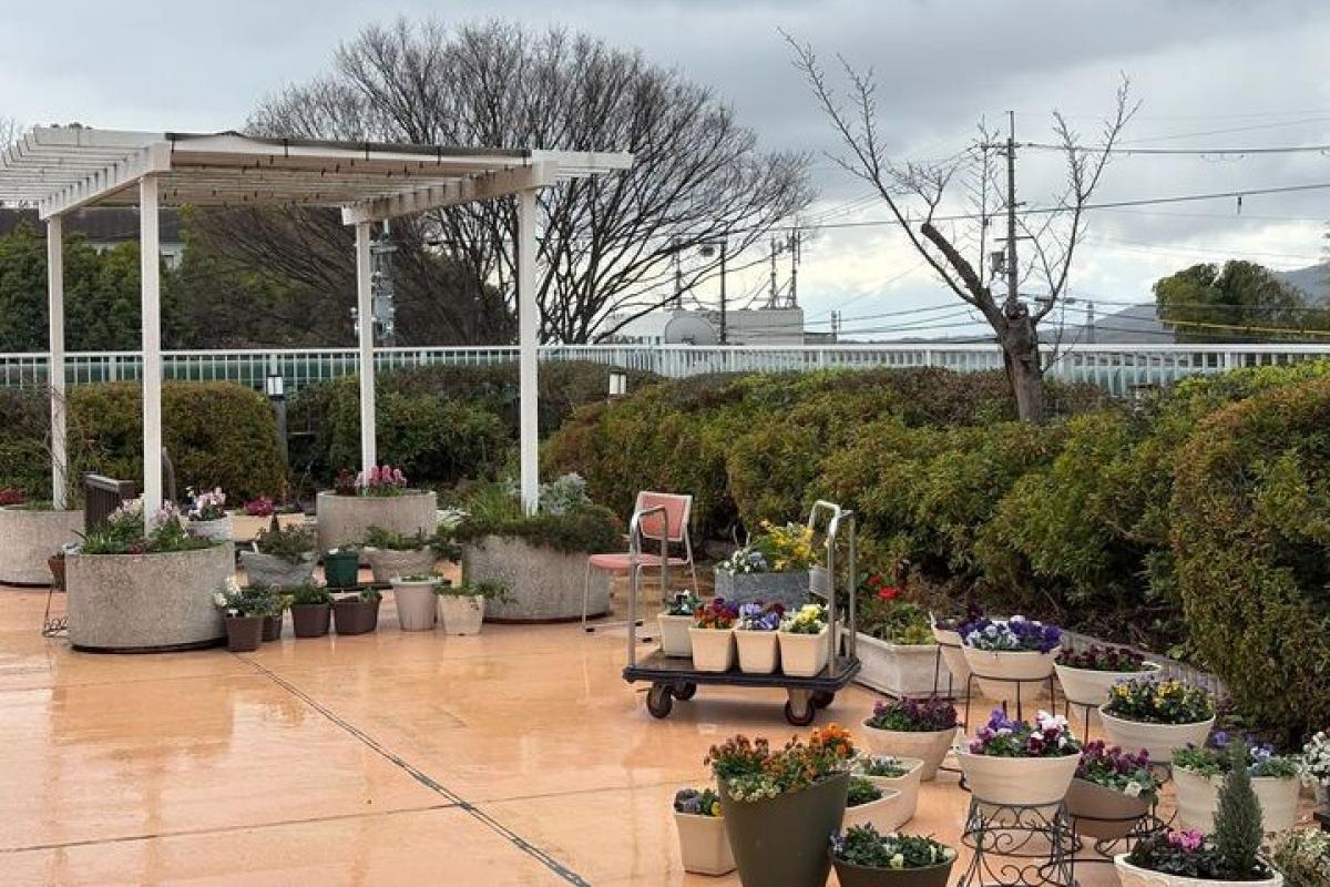 エスティームライフ学園前