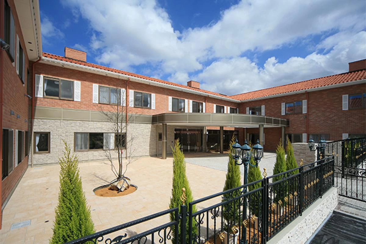 プライバシーを重視した居室。家具の持ち込みも自由