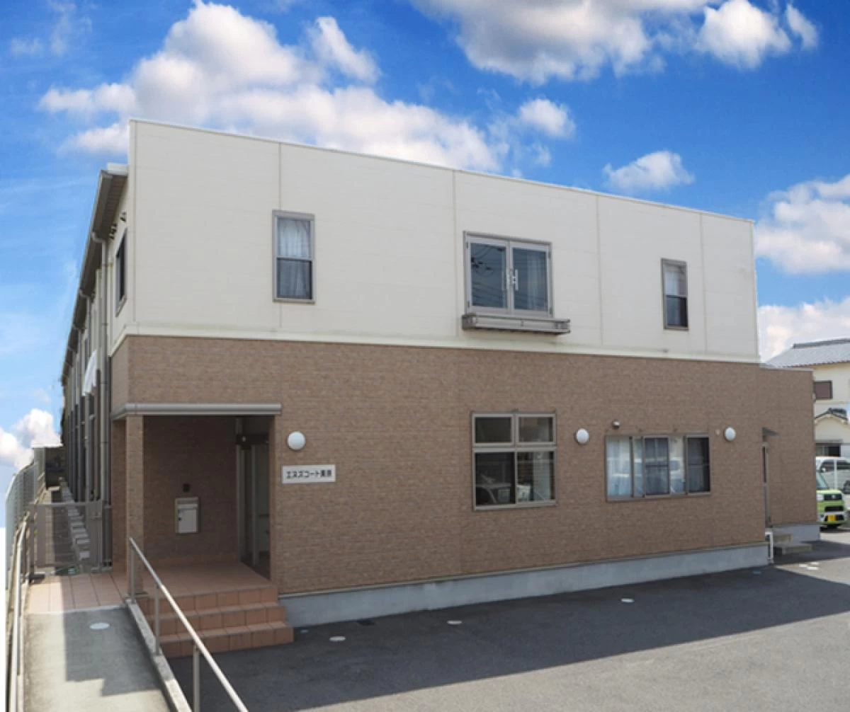 エヌズコート美原