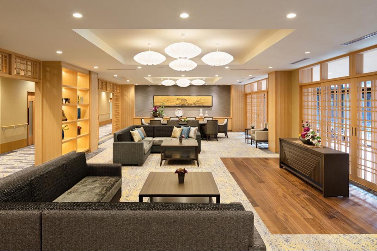 エントランスラウンジ