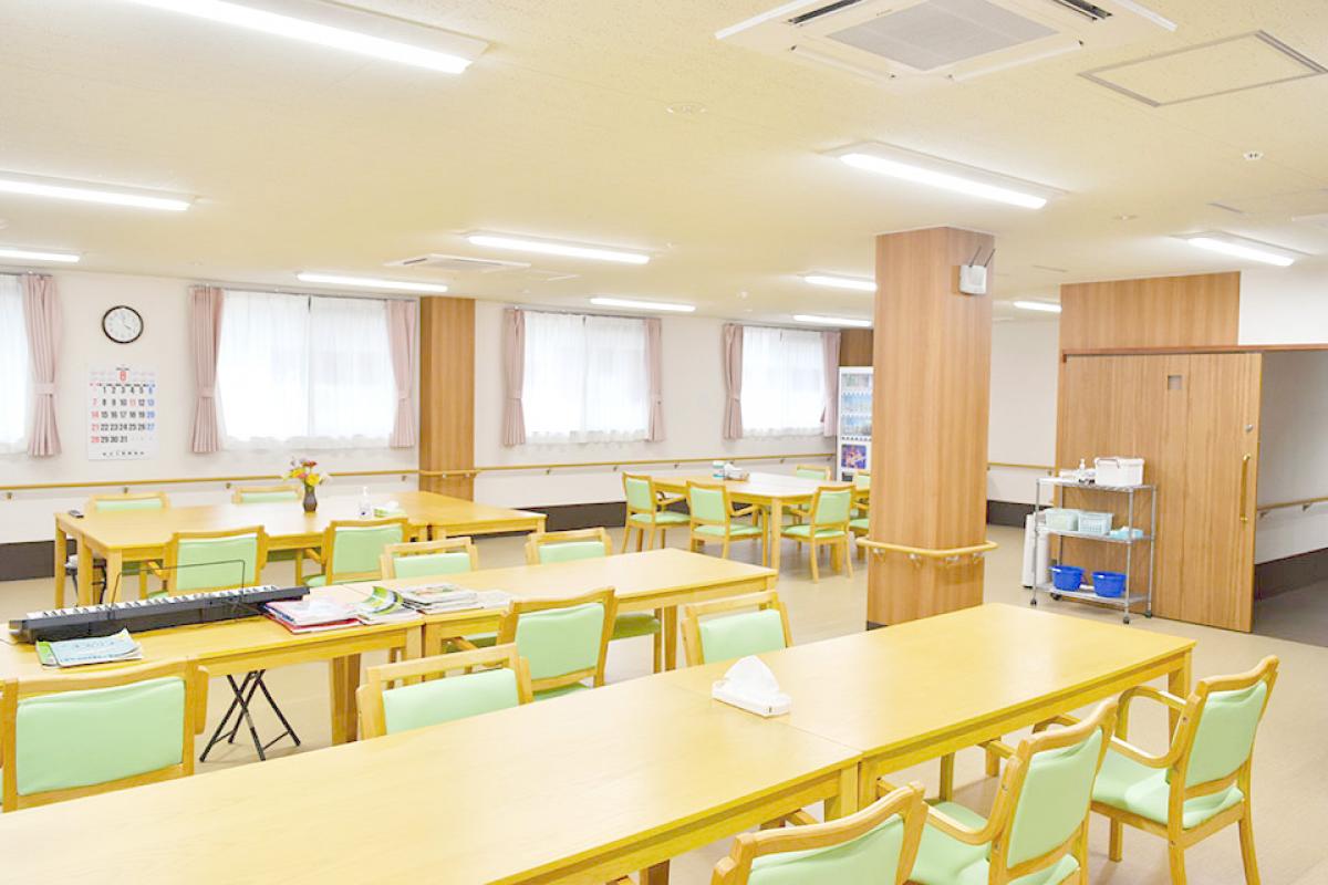 広々とした食堂