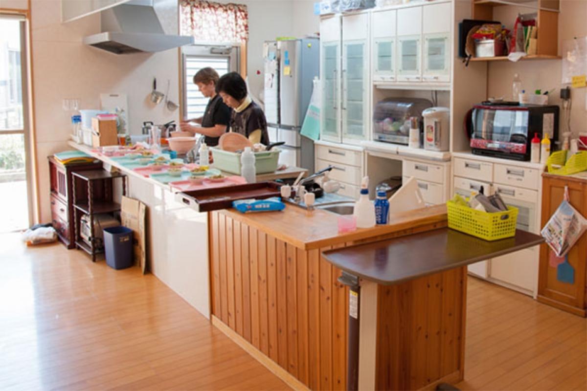 入居後は家事に取り組みながらの楽しい共同生活