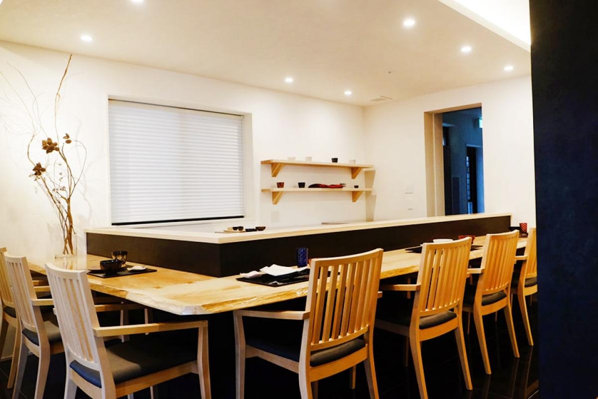 カウンター式の食堂