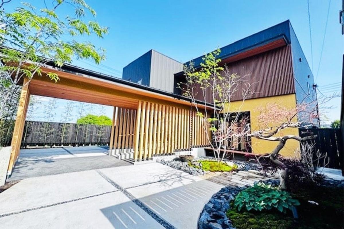 木のあたたかさを存分に感じられる住空間