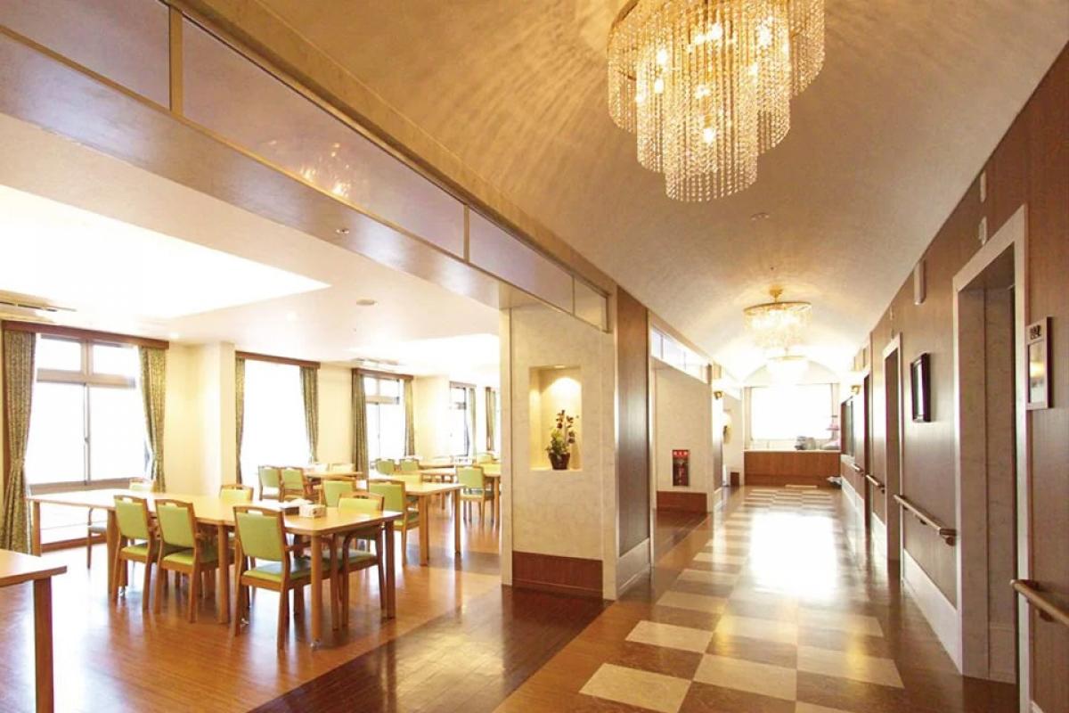 ゴールドエイジ津島