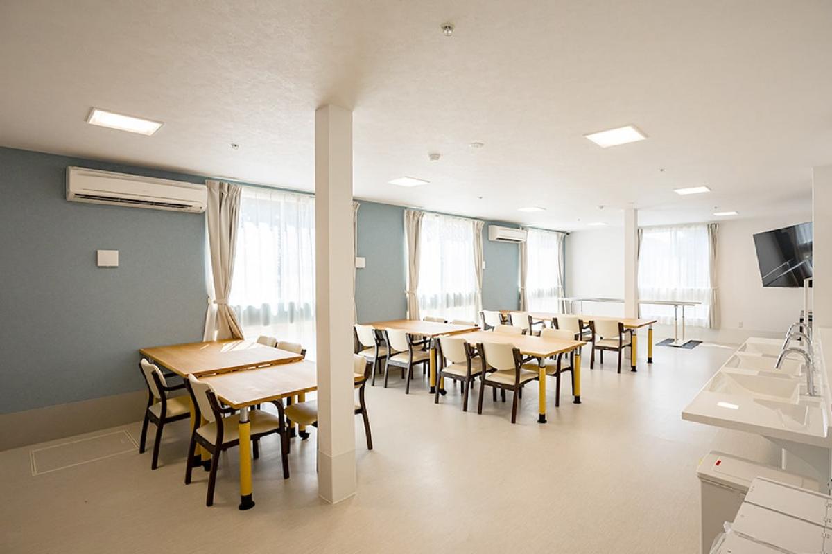 医療対応型リハビリナーシング プレシア港