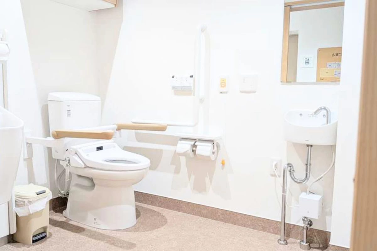 共用トイレ