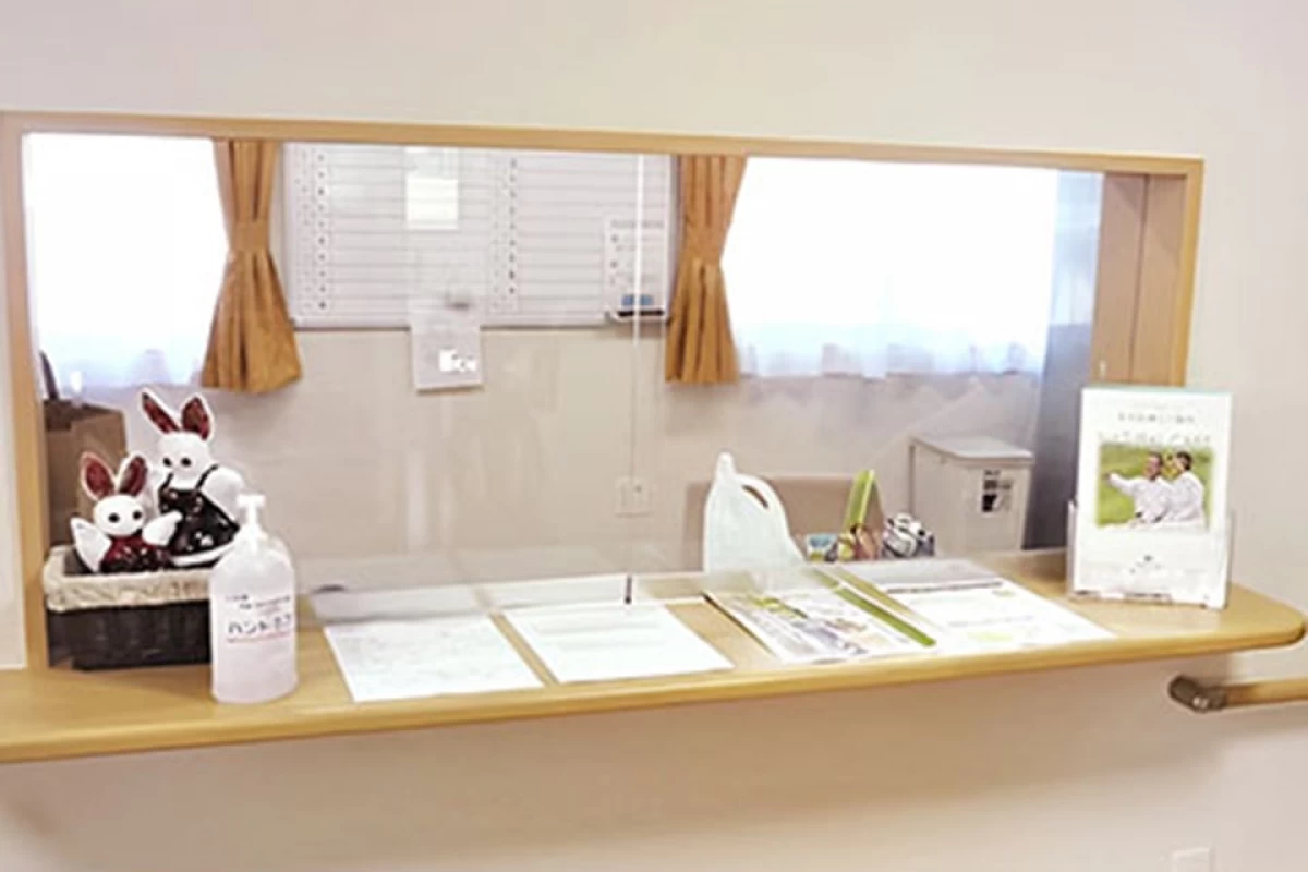 フロント兼スタッフルーム