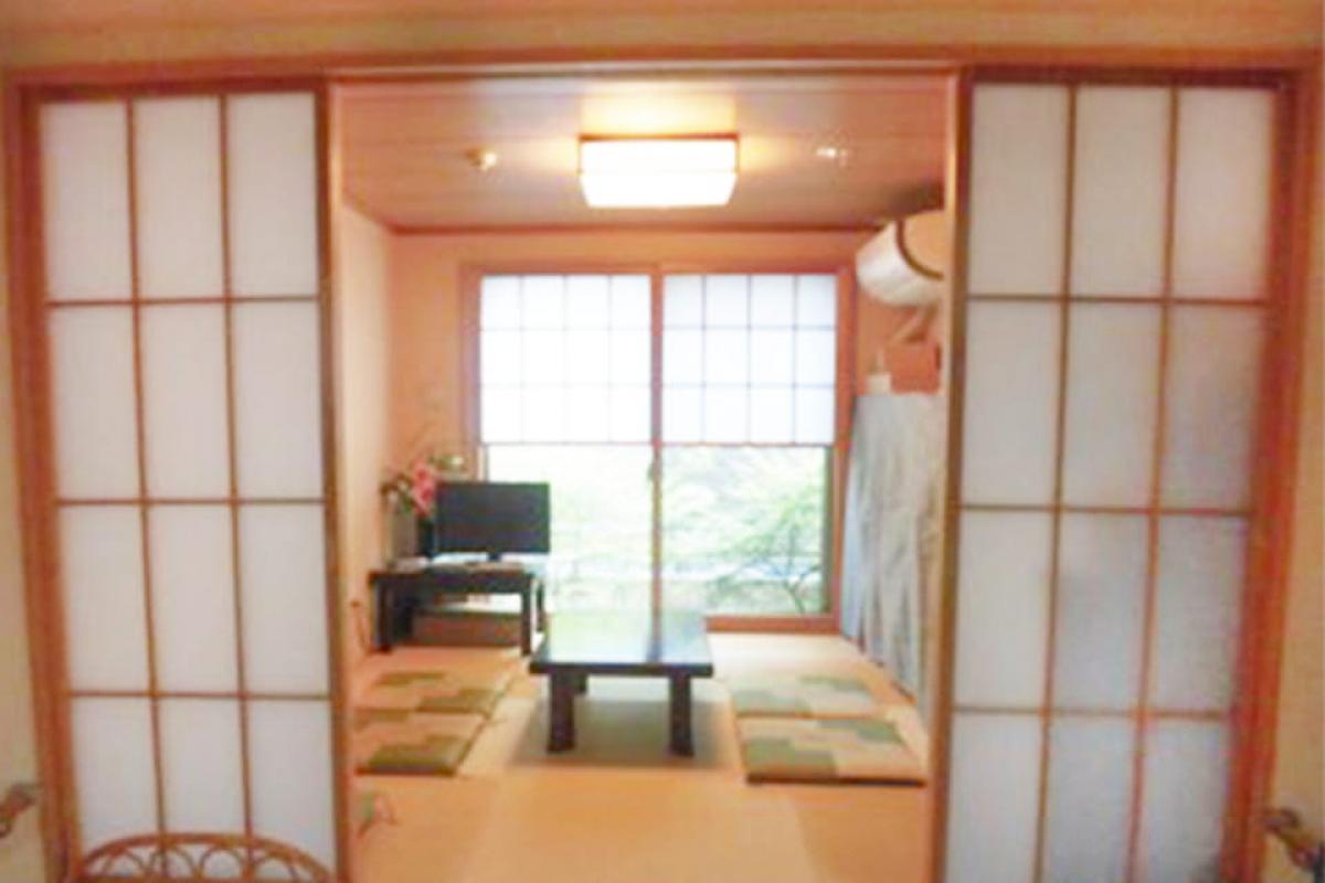 グランディール名駅